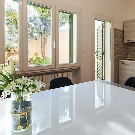 Apartment ✦ Garden House In Centro - Free Parking ✦